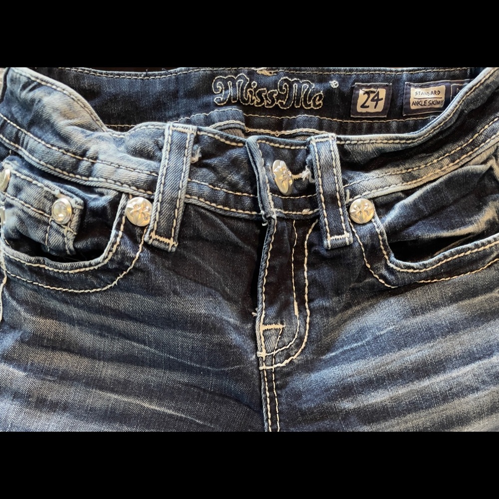 Miss Me Jeans size 24